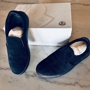 Moncler Meredith navy blue suede slip on sneakers size 37EU/7US